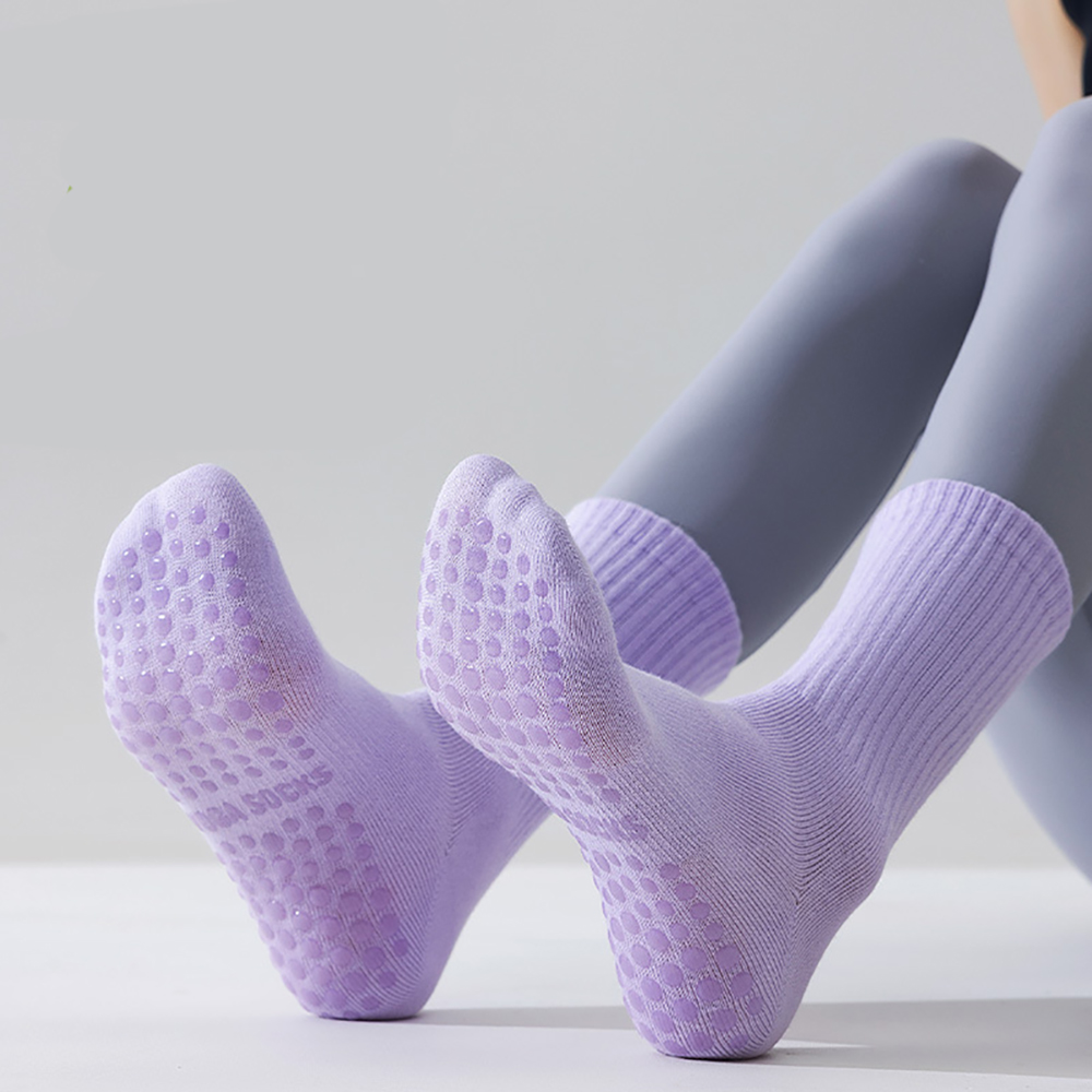 Yoga & Fitness Classes By Niharika Zirakpur Reviews - Chaussettes de yoga pour femmes de
