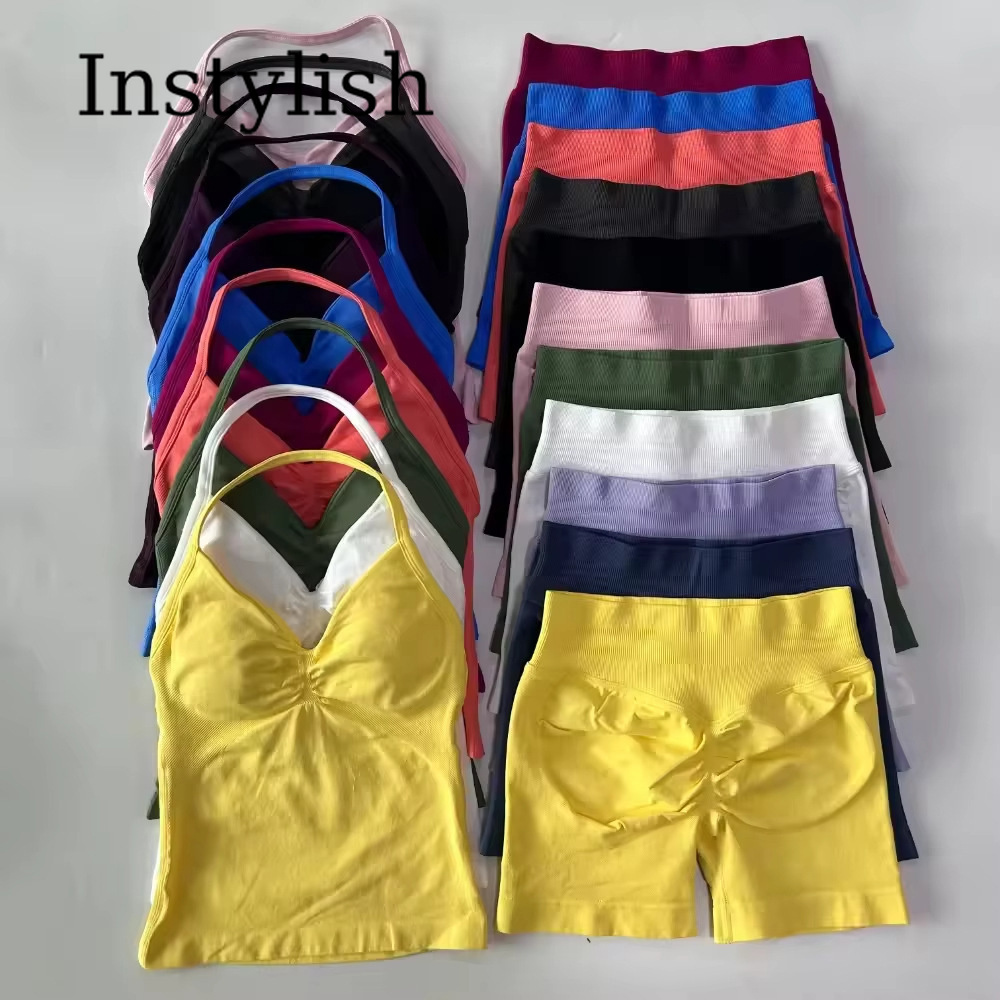 Yoga & Fitness Classes By Niharika Zirakpur Reviews - Ensemble de yoga sans couture 2