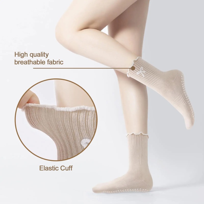 Chaussettes de yoga profession - Yoga & Fitness Classes By Niharika Zirakpur Reviews avis et prix
