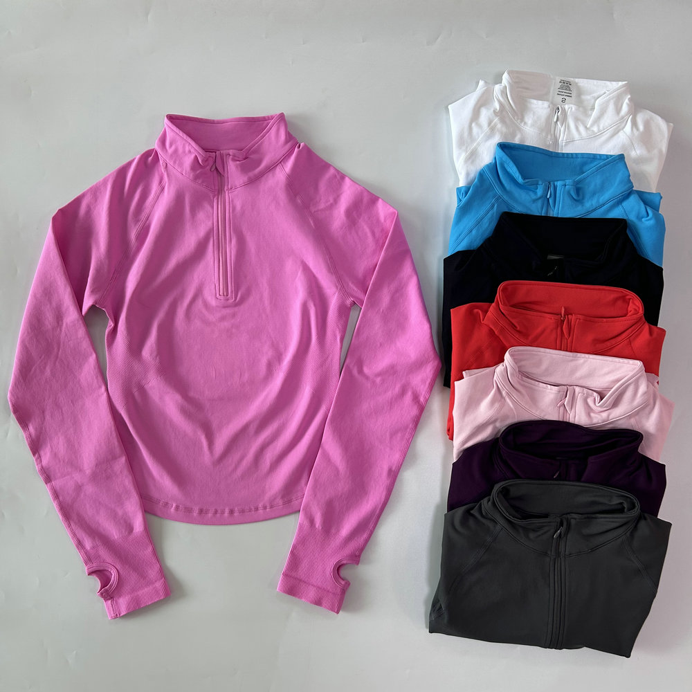 Veste de yoga sans logo avec f - Yoga & Fitness Classes By Niharika Zirakpur Reviews avis et prix